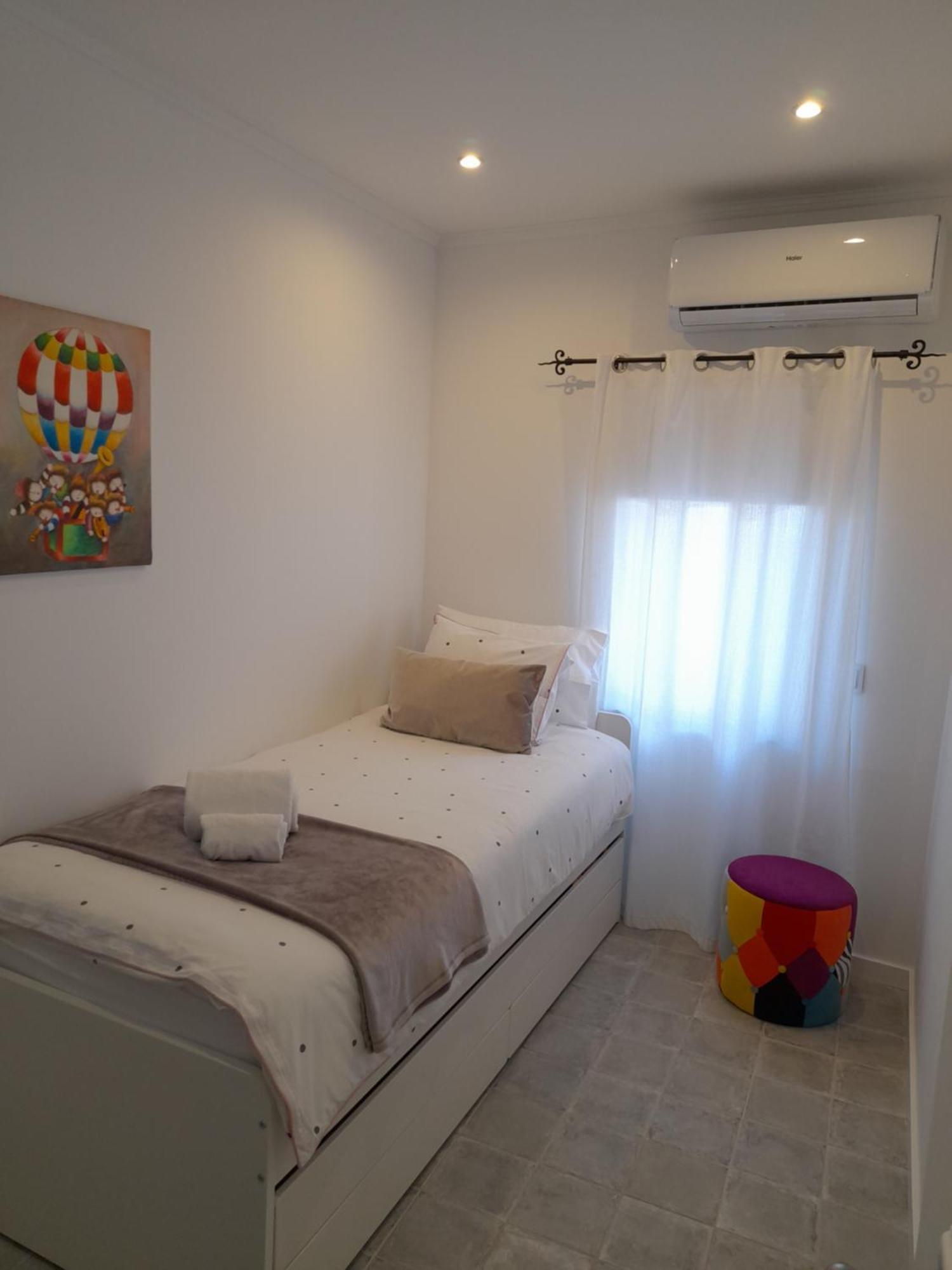 Casa Rosa Villa โอลเญา ภายนอก รูปภาพ